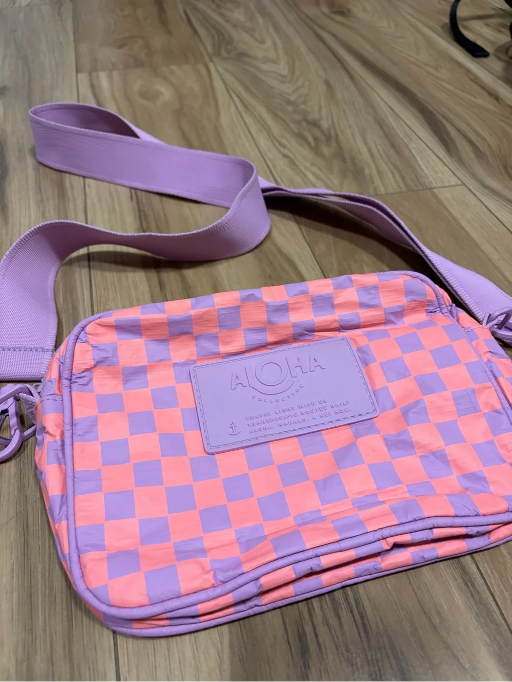 ALOHA Collection Limited Edition Le Tour Crossbody Bag - Picture 2 of 4